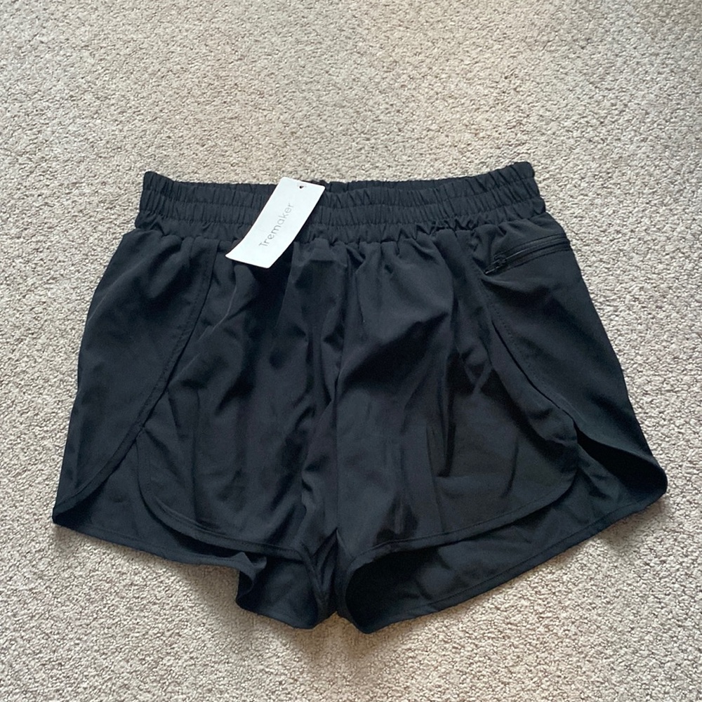 Athletic shorts